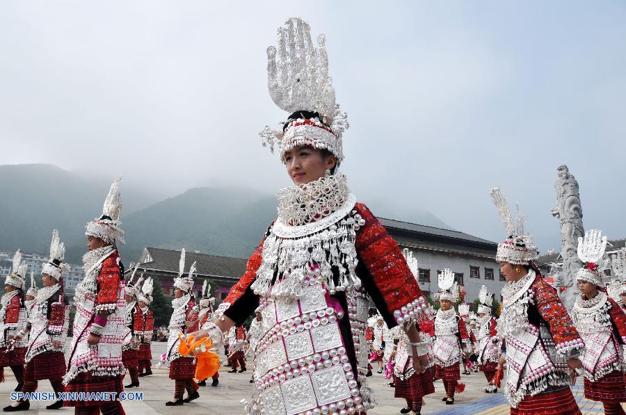 Guizhou: Festival cultural Yang'esha del grupo étnico Miao en Condado Jianhe 2