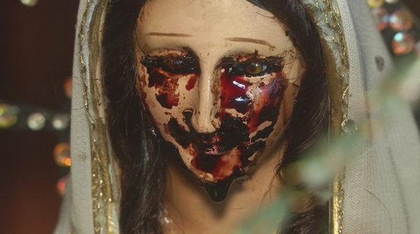 Virgen “llora sangre”en México