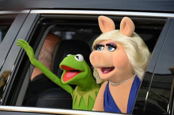 Los muppets Peggy la cerdita y la rana René se divorcian