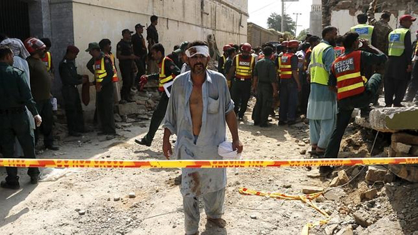 Muere el ministro de Interior de Punjab en un atentado suicida
