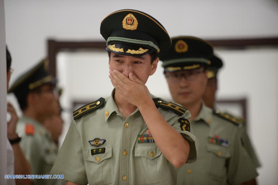 Celebrada ceremonia de duelo por fallecidos en explosión de Tianjin