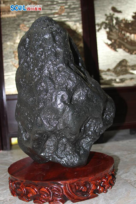 Encuentran un posible meteorito en Sichuan