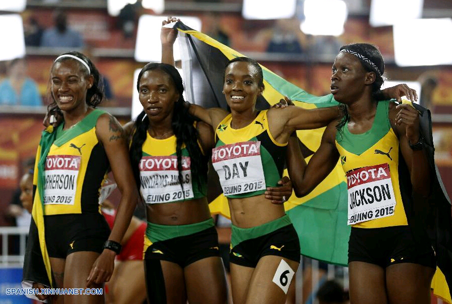 Jamaica derrota a EEUU en 4x400m femenil