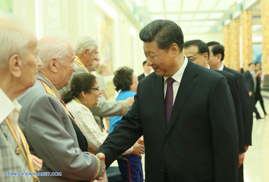 Presidente chino otorga medallas a veteranos de II Guerra Mundial