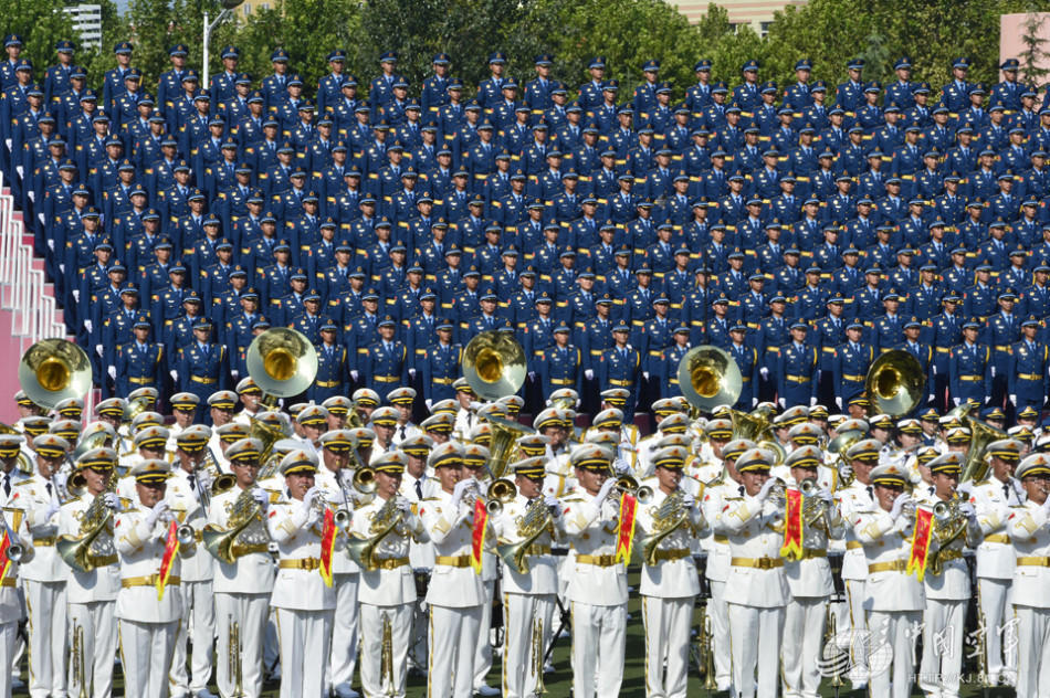 Grupo Coral del EPL de desfile militar de Día de Victoria