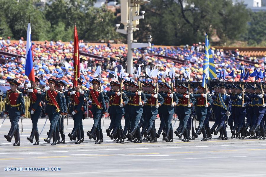 Tropas rusas debutan en desfile por el Día de la Victoria de China