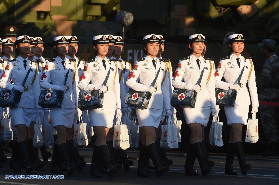 Tropas femeninas destacan en desfile del Día de la Victoria de China