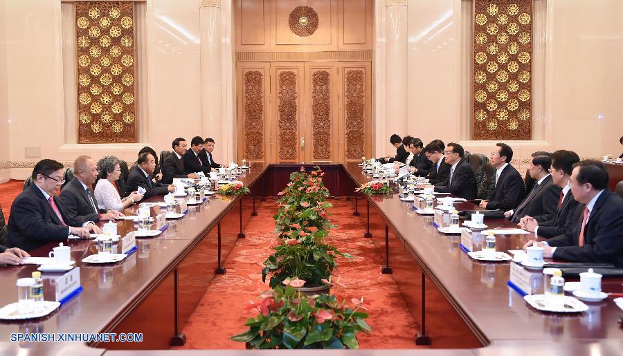 Primer ministro de China se reúne con viceprimer ministro de Tailandia
