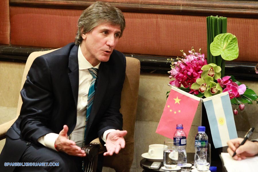 ENTREVISTA: China ha enviado un "fuerte mensaje" a favor de la paz, dice vicepresidente argentino