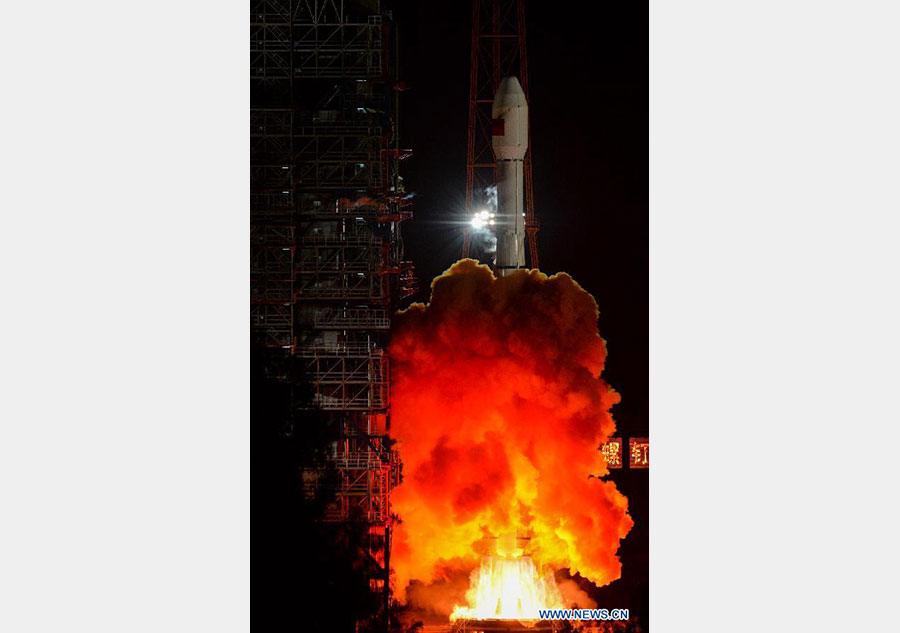 China lanza un satélite experimental de tecnología de comunicación