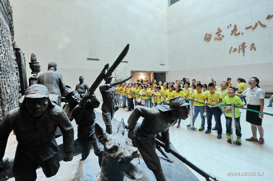 Estudiantes visitan el museo para conmemorar el “incidente del 18 de septiembre”