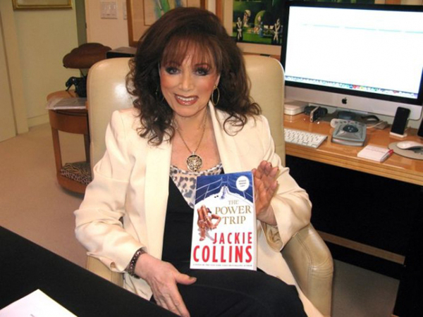 Fallece la famosa novelista Jackie Collins a los 77 años de edad