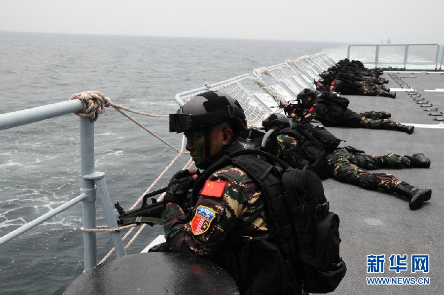 Ejercicio militar conjunto organizado por China y Malasia