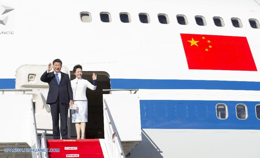 Presidente chino llega a Seattle para realizar primera visita de Estado a EEUU