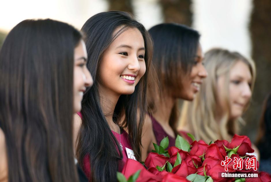 Chica de origen chino competirá por Reina de Rosa de EEUU