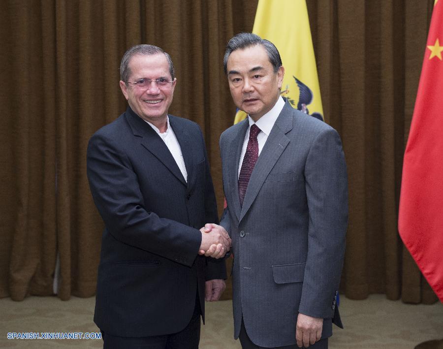Cancilleres de China y Ecuador se reúnen en Beijing