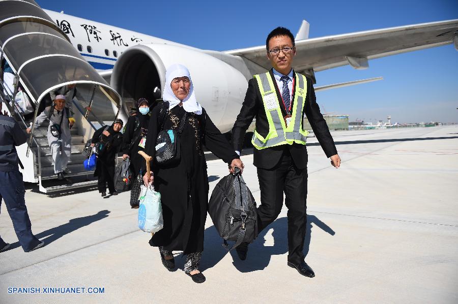 Peregrinos chinos regresan de La Meca