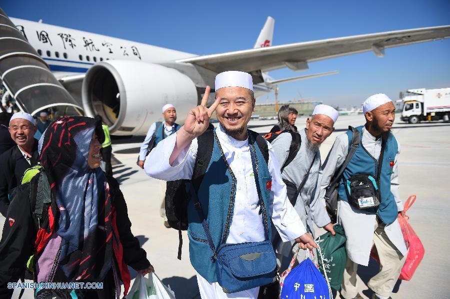 Peregrinos chinos regresan de La Meca