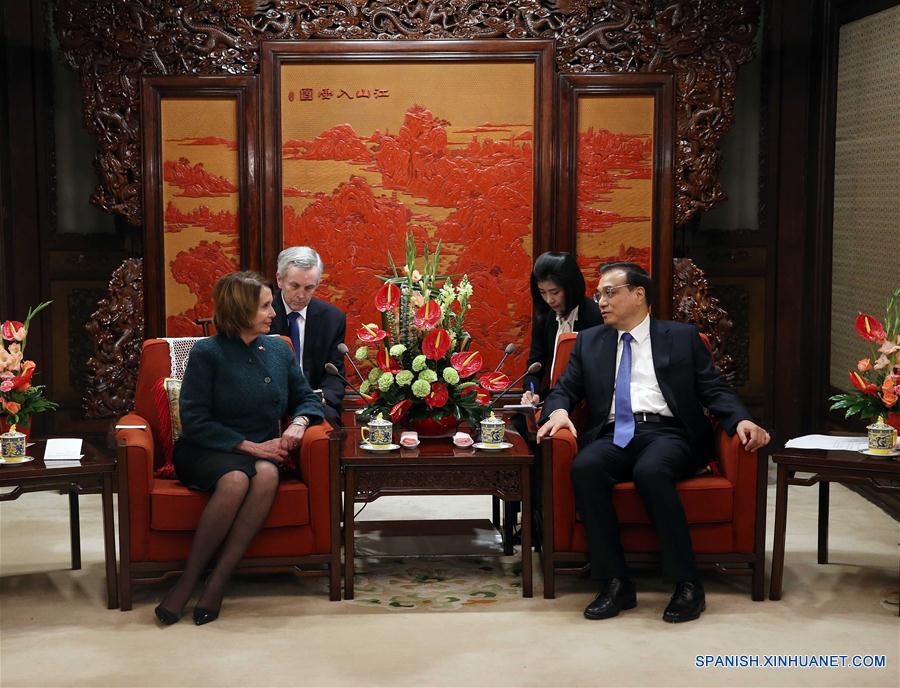 PM chino pide mayor comunicación entre China y EEUU