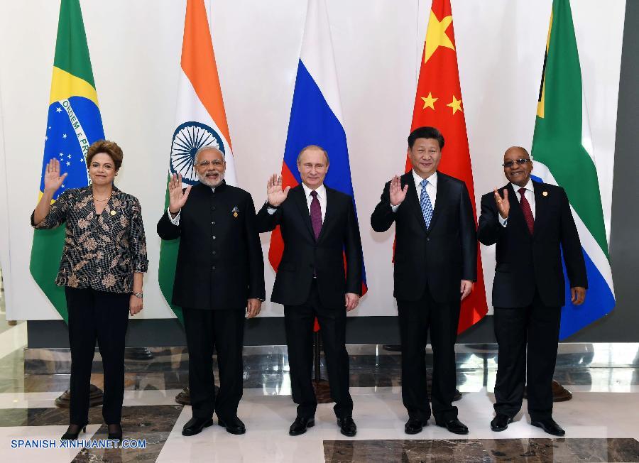 Presidente chino insta a países BRICS a cimentar confianza en crecimiento