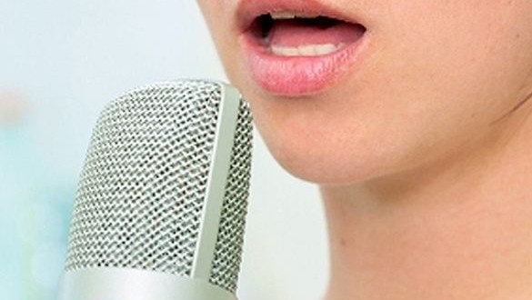 Fabrican las primeras cuerdas vocales artificiales