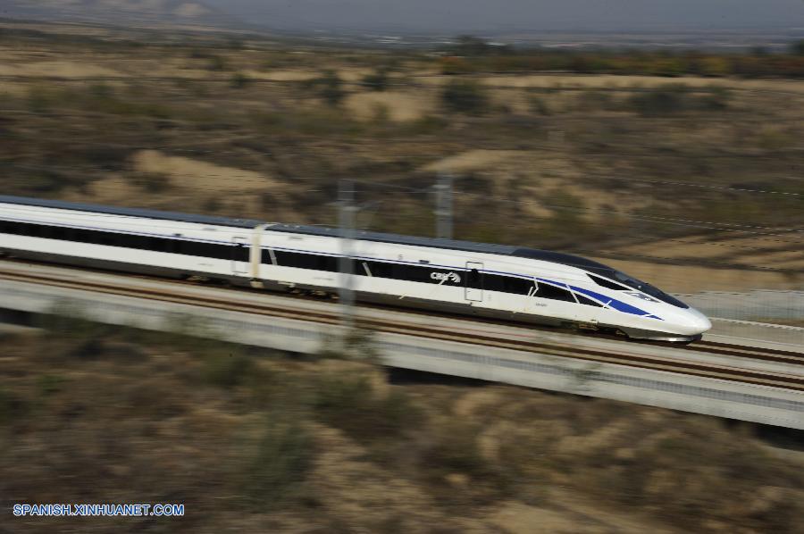 Tren chino de alta velocidad pasa prueba a 385 kilómetros por hora