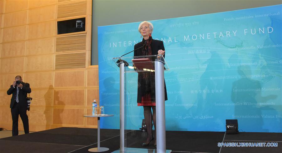 FMI decide incluir renminbi chino en canasta de DEG