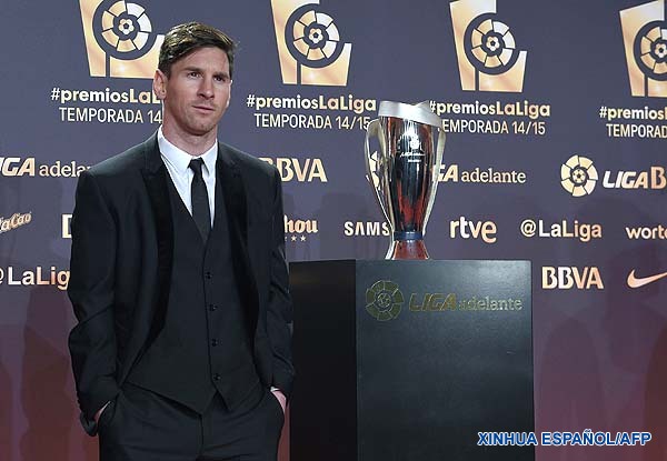 Fútbol: Messi, Ronaldo y Neymar son finalistas a Balón de Oro