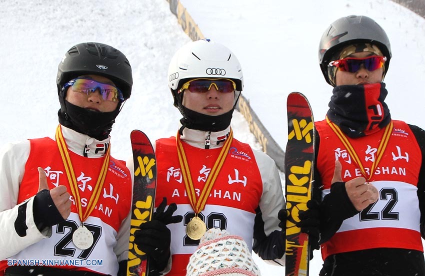 Comienza en China campeonato nacional de esquí aéreo estilo libre