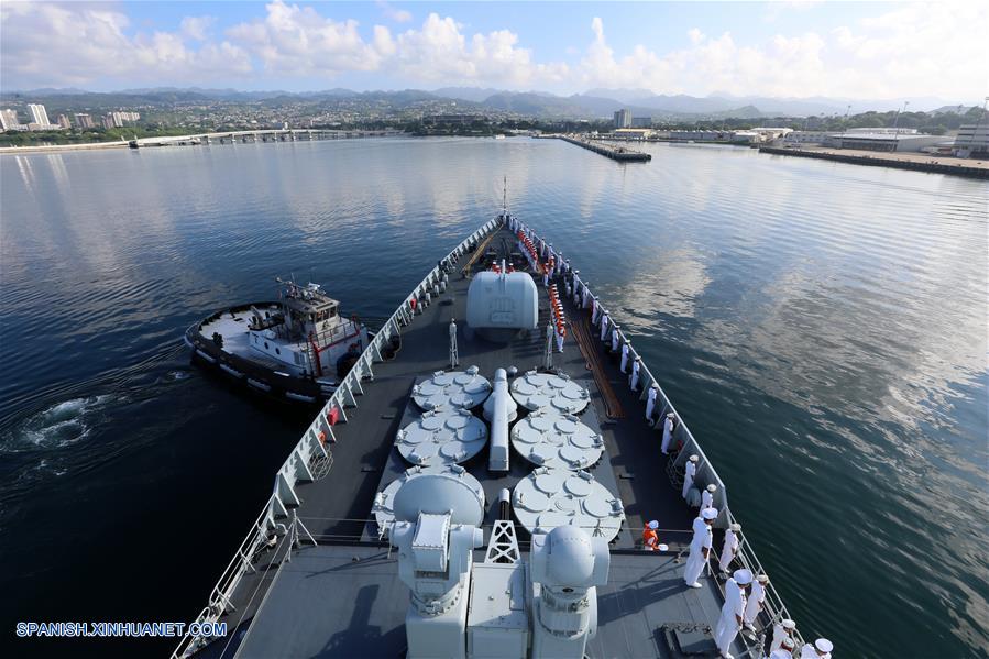 Flota de la Armada china llega a Pearl Harbor en visita amistosa