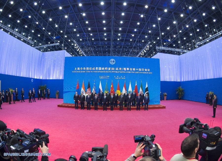 Primeros ministros de OCS inician conversaciones en centro de China