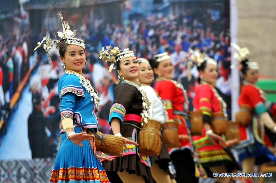 Celebran festival Duoye en Guangxi