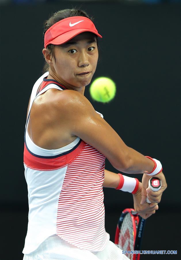 Tenis: Zhang Shuai vence a Halep en Campeonatos de Tenis Abierto de Australia