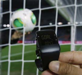 Fútbol: Tecnología "ojo de halcón" será aplicada en Eurocopa y Liga de Campeones