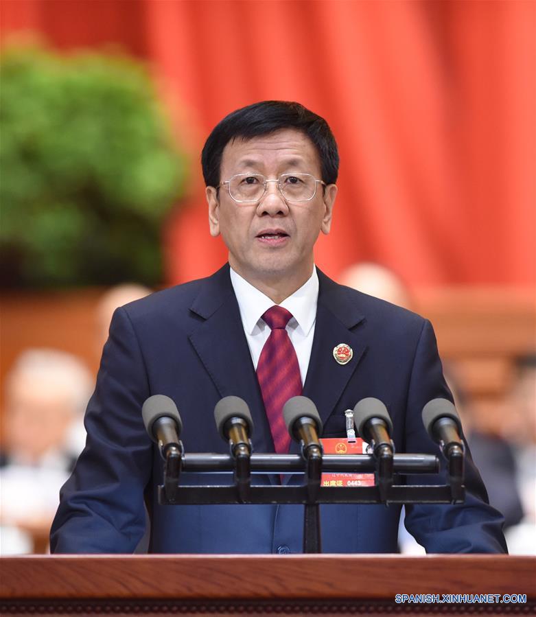 BEIJING, 13 mar (Xinhua) -- El fiscal general de la FPS, Cao Jianming, presentó un informe en una sesión plenaria de la Asamblea Popular Nacional (APN), el máximo órgano legislativo del país.