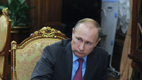 Se disparan las ventas del aparato misterioso que aparece en una foto de Putin