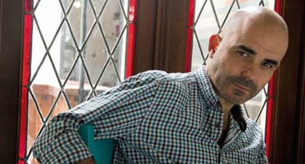 El escritor argentino Eduardo Sacheri gana el premio Alfaguara de Novela 2016