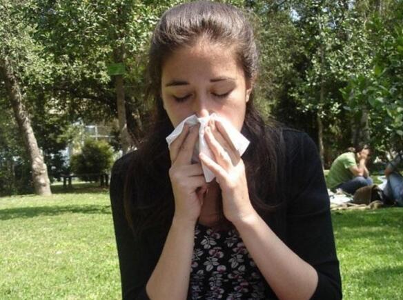 Alergias podrían disminuir el riesgo de cáncer, destacan especialistas