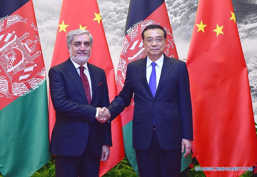 China promete apoyo para reconciliación y construcción de Afganistán