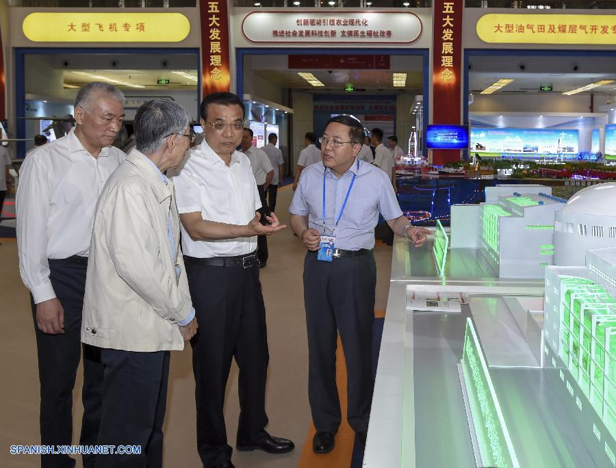 Presidente Xi pide perseverancia en innovación científica y tecnológica