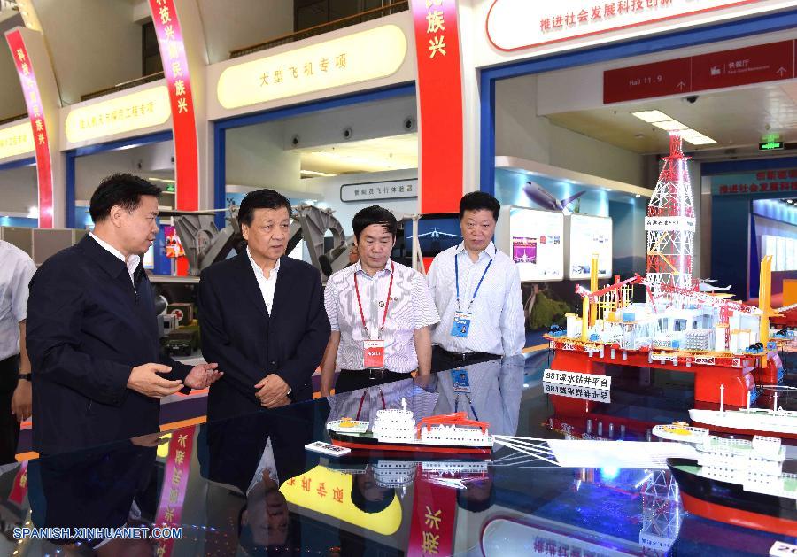 Presidente Xi pide perseverancia en innovación científica y tecnológica