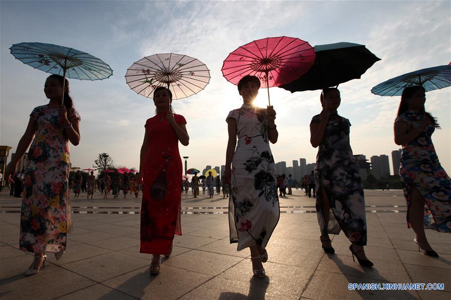 Desfile de Qipao en Shandong