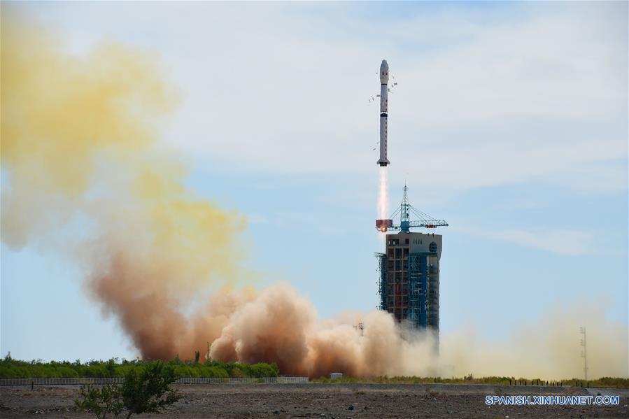 El primer satélite Shijian-1 fue puesto en órbita en octubre de 2013.