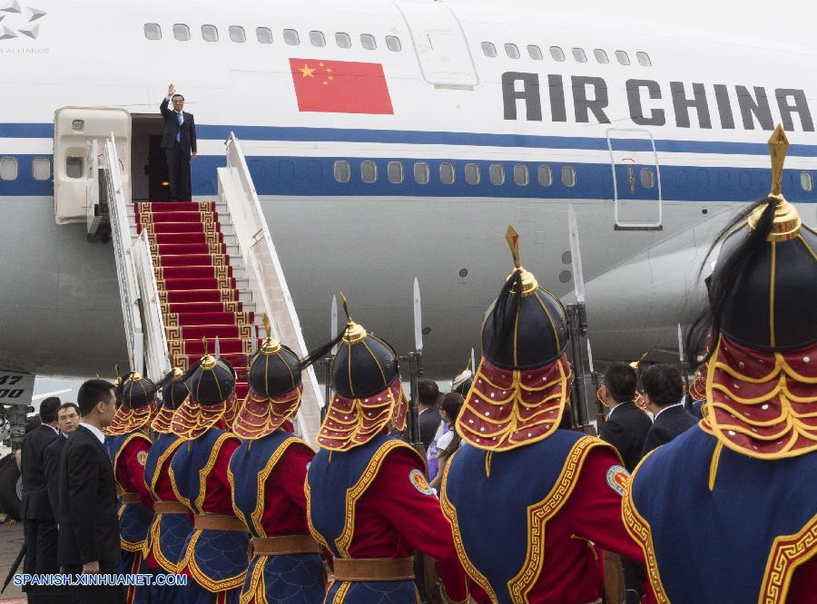 Primer ministro chino llega a Mongolia para visita oficial y cumbre Asia-Europa