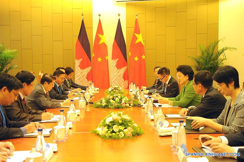 China agradece apoyo de Camboya en cuestión de Mar Meridional de China