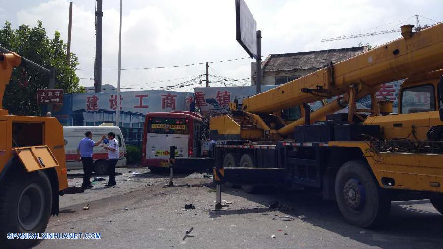 Diez muertos en accidente de tráfico en este de China