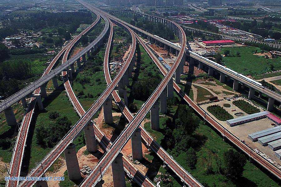 Líneas de alta velocidad de China superan los 20.000 kilómetros