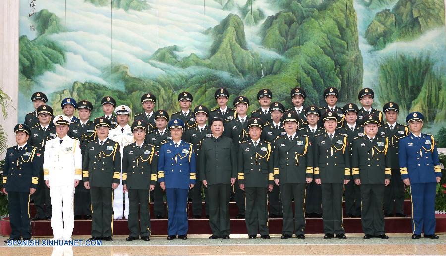 China establece fuerza conjunta de logística, Xi confiere banderas