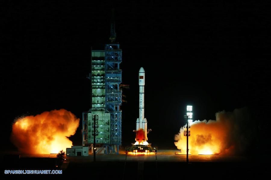 China lanza al espacio a laboratorio Tiangong-2