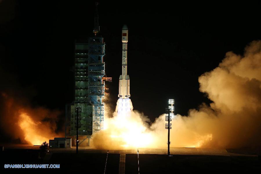 China lanza al espacio a laboratorio Tiangong-2
